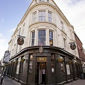 https://the-dickens-bar-inn.yorkshirehotels.net